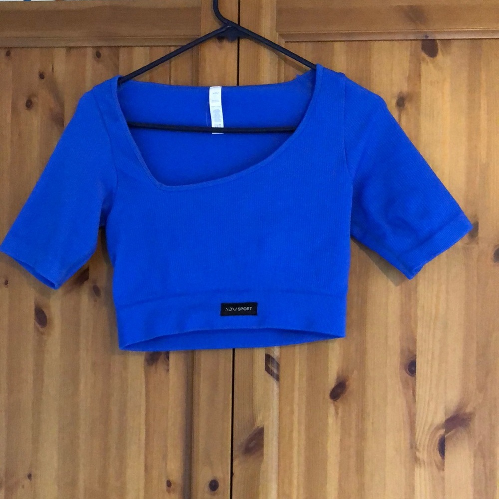Sports top
